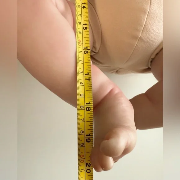 20โ Realistic Baby Twins - Silicone and cloth - Picture 14 of 16